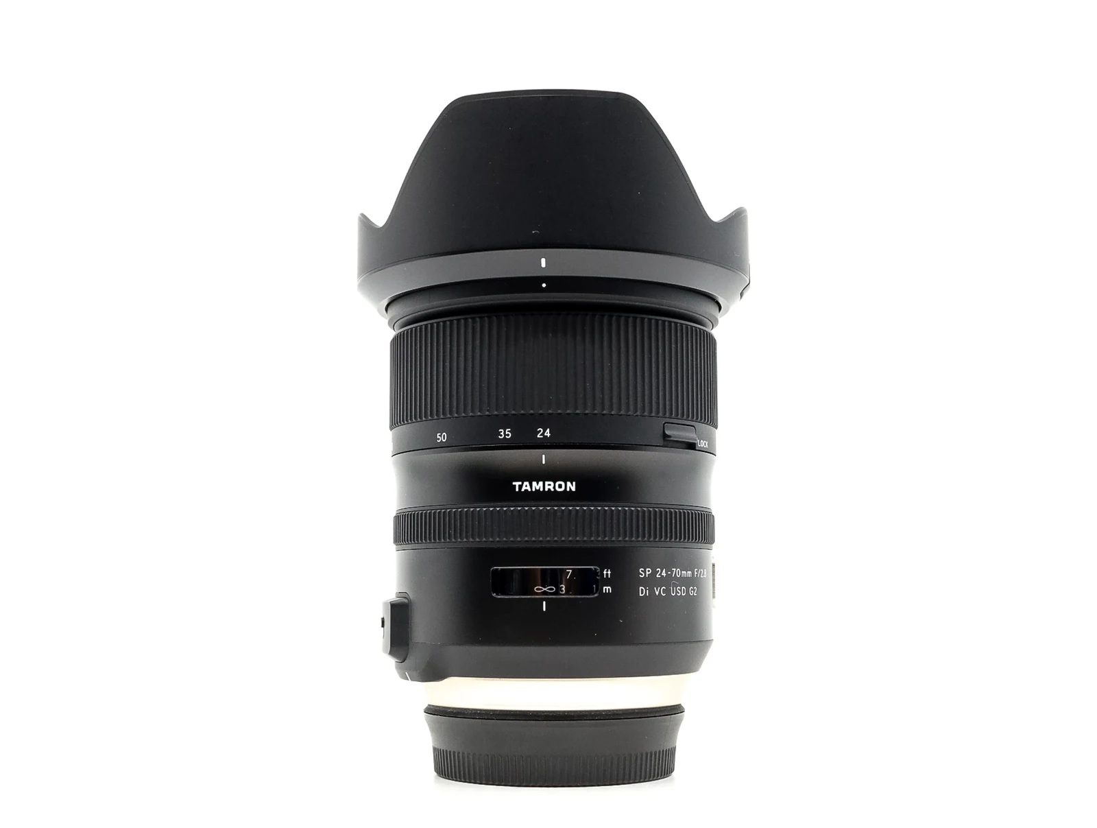 Objectif Tamron SP 24–70 mm f/2,8 Di VC USD G2 sur fond blanc